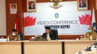 Gubernur Ansar Pimpin Rapat Bahas Penanganan Karantina PMI di Batam